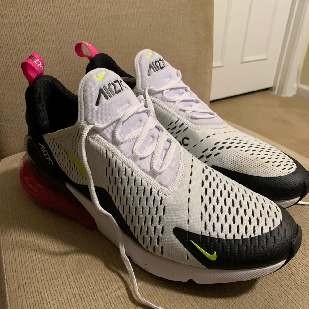 Nike Air Max 270